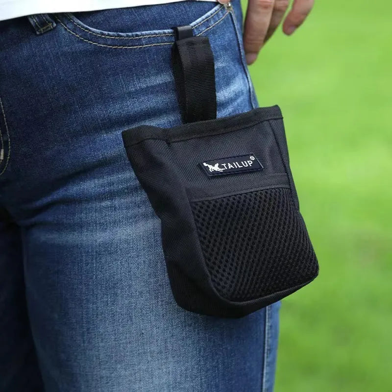Dog Treat Training Pouch — Magnetic Closure