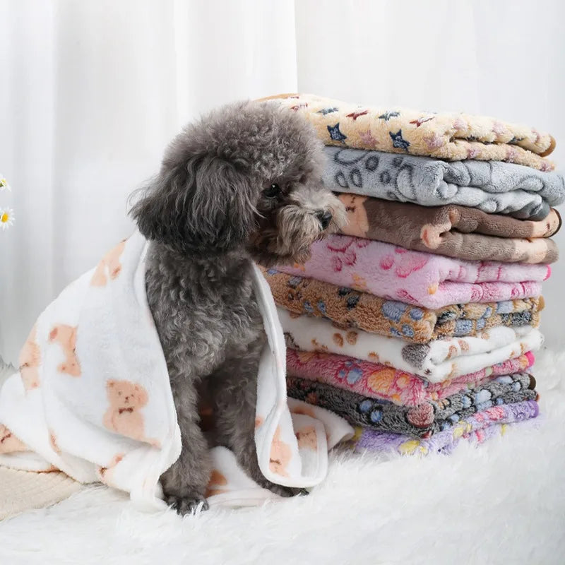 Soft Fleece Pet Blanket — Warm Washable Throw for Dogs & Cats